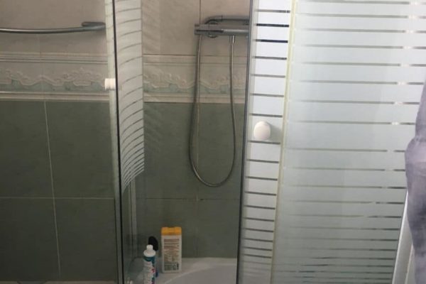 Rénovation d'une maison - AVANT - Salle de bain 1 - Inspirations en pulpe